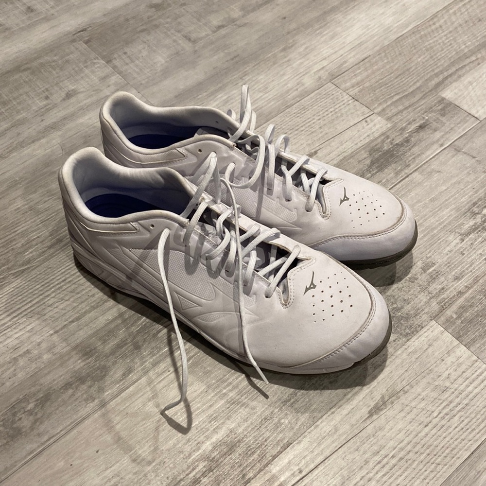 Mizuno Softball Turf Shoes